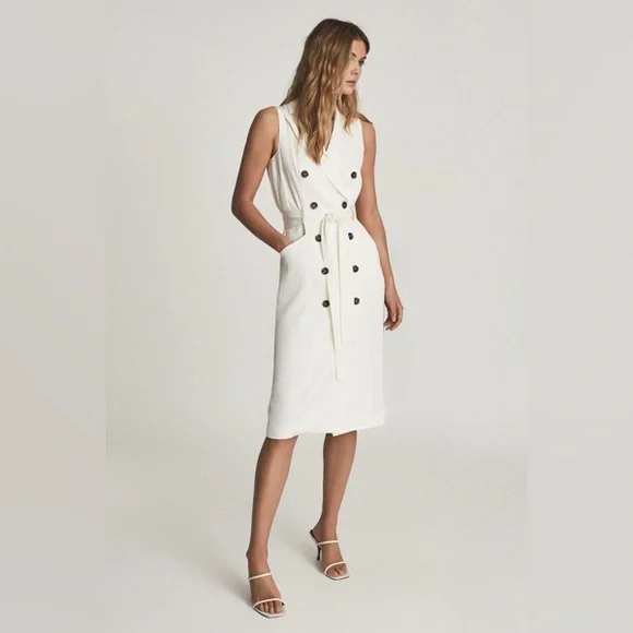 leo lin dress yellow Leo Lin Rayna Appliqué Floral Bustier Maxi Dress – ABC Dress Hire